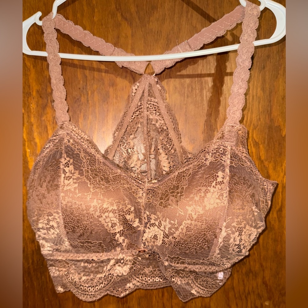 Lace Bralette in Lt. Pink
